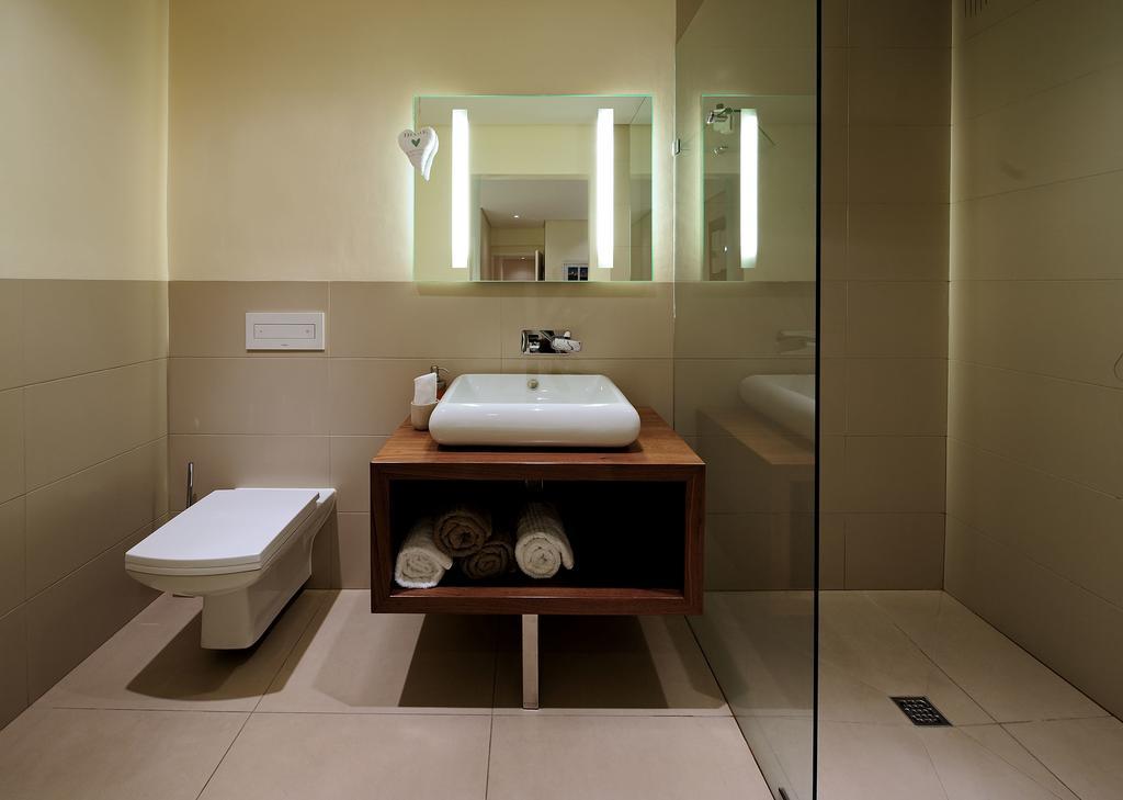 Apartment 129 On Kloof Nek *